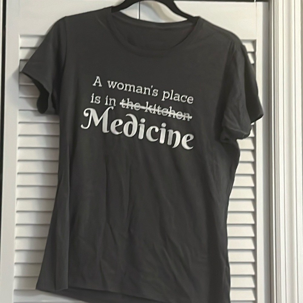 Grey t-shirt